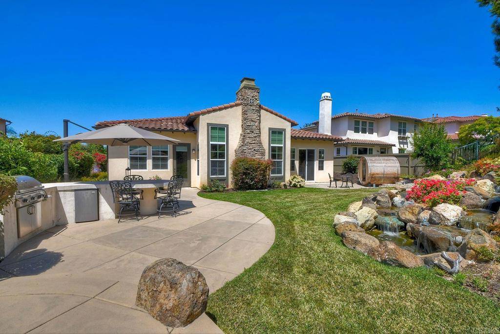 Carlsbad, CA 92009,6598 HALITE PL