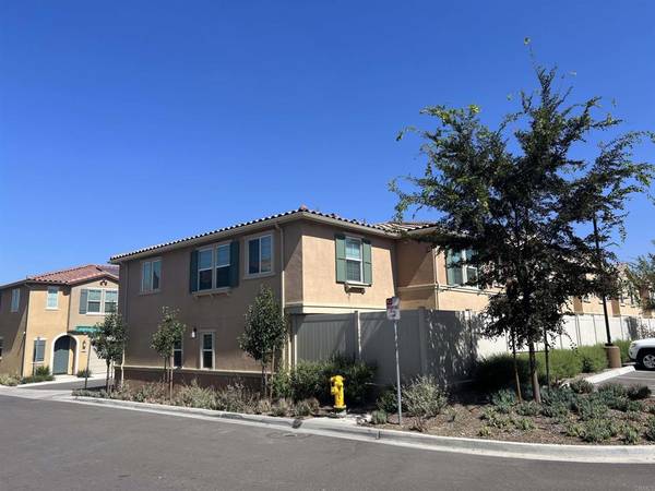 Vista, CA 92081,530 Longmeadow ST