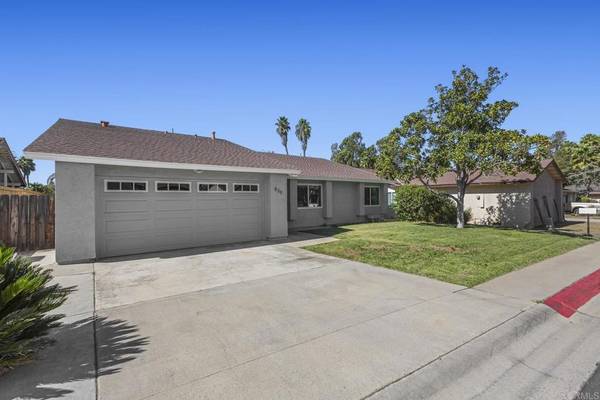 Fallbrook, CA 92028,839 Willow Tree Lane