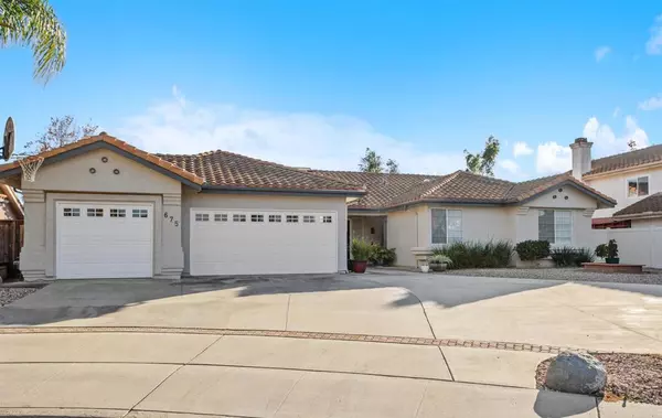 675 Bauer PL, Vista, CA 92081