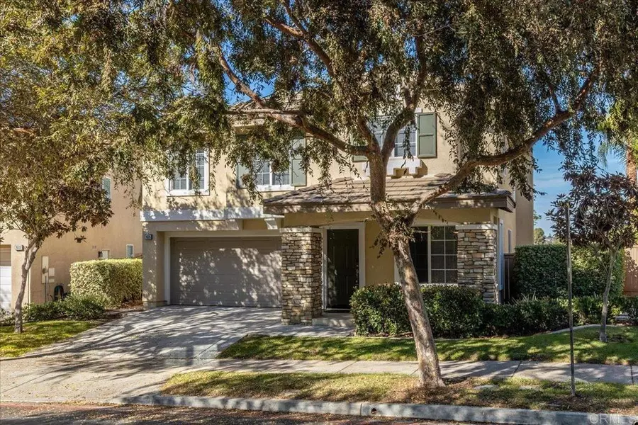 1605 Magnolia CIR, Vista, CA 92081