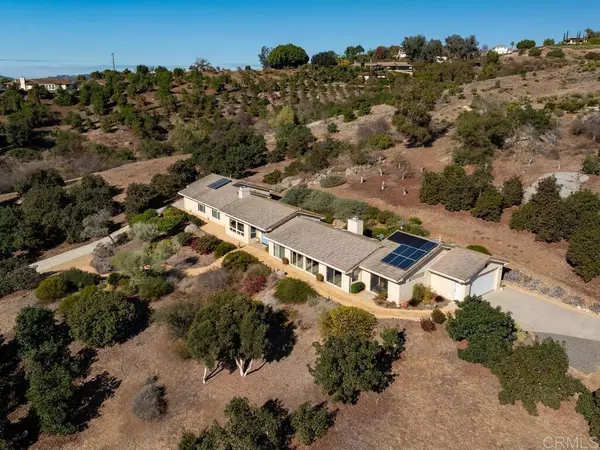 31340 Cottontail Ln, Bonsall, CA 92003