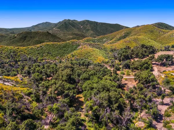 Fallbrook, CA 92028,40 acres Tenaja RD