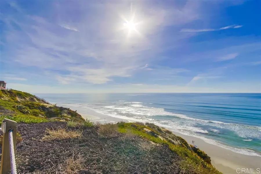 585 S Sierra AVE #21, Solana Beach, CA 92075