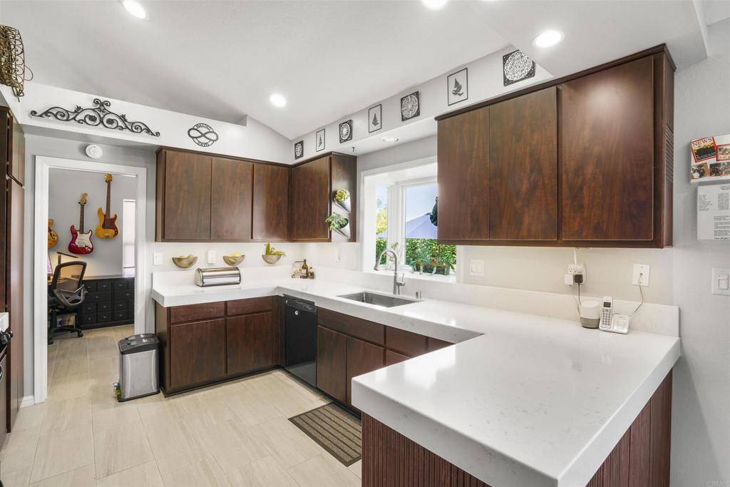 Laguna Niguel, CA 92677,3 Hidden Crest WAY