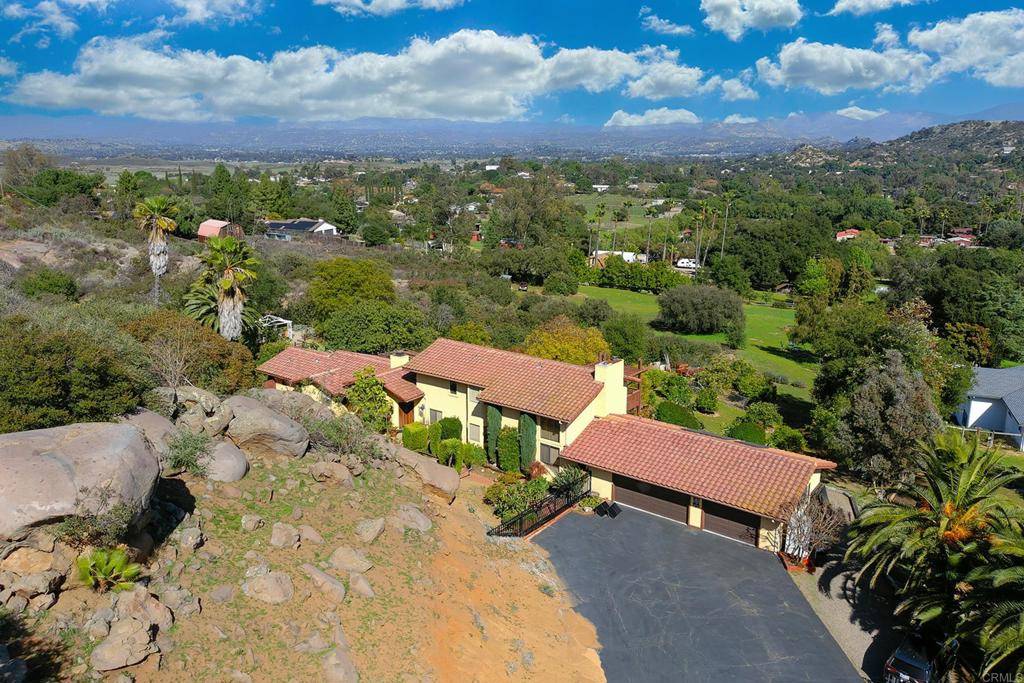 Ramona, CA 92065,15852 Thomas Paine DR