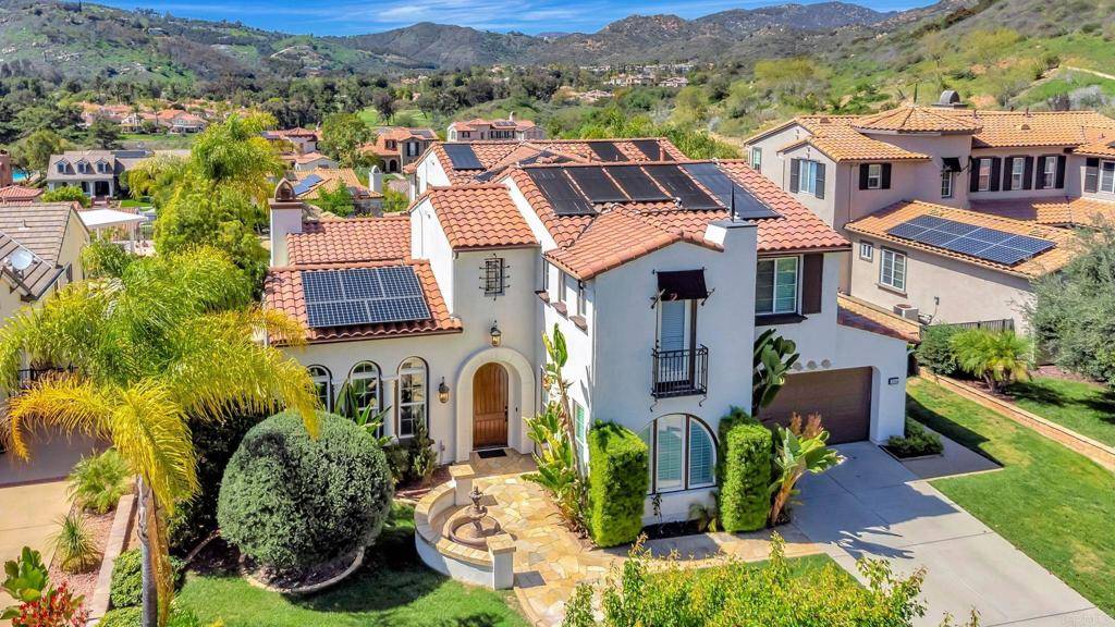 Escondido, CA 92027,3266 Skyline View