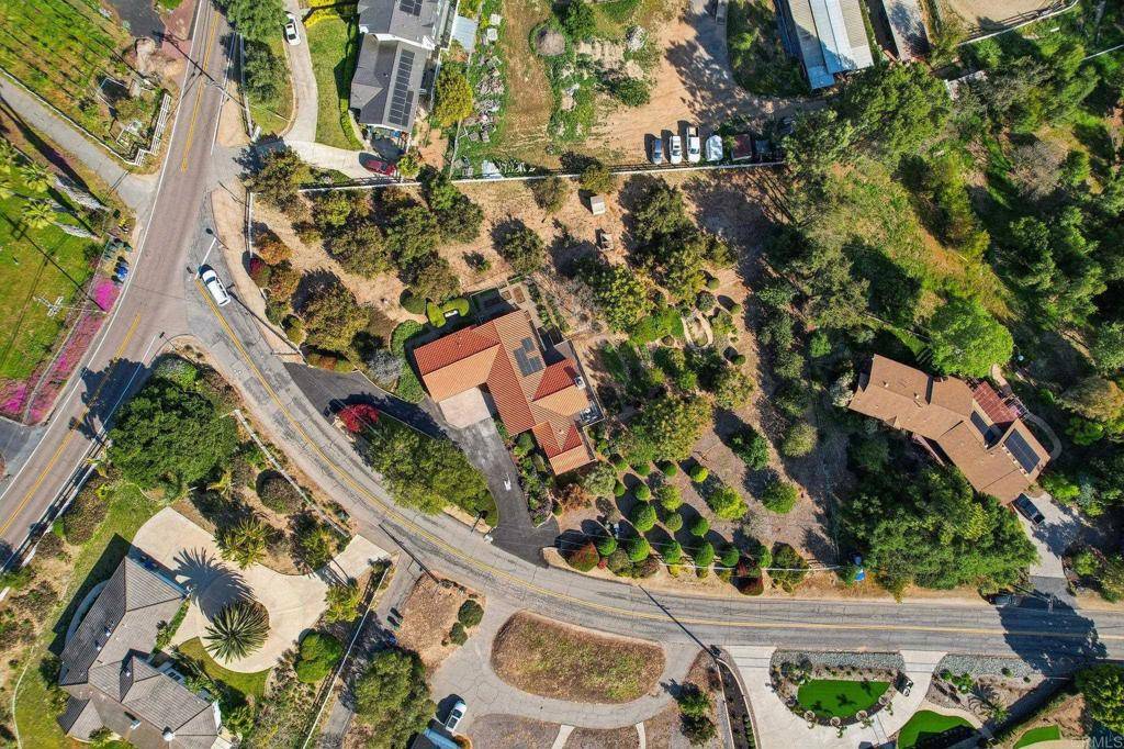 Fallbrook, CA 92028,3612 Palomar DR
