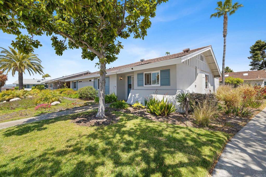 Oceanside, CA 92057,3685 Vista Campana N #61