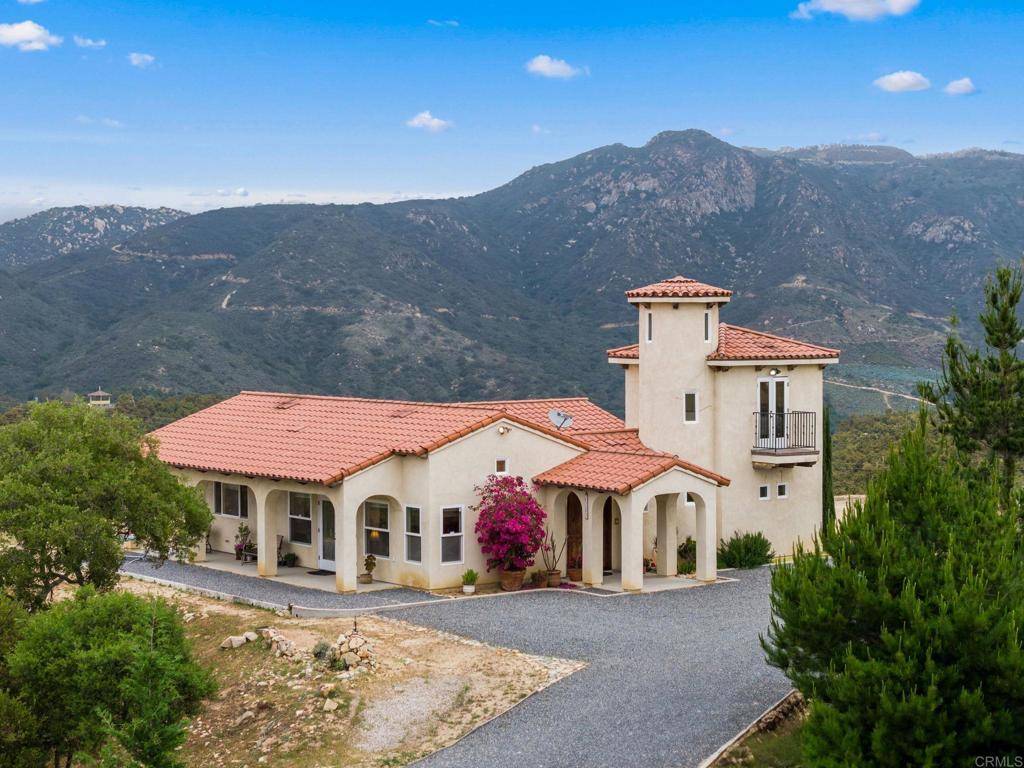 Fallbrook, CA 92028,2389 Eric Road