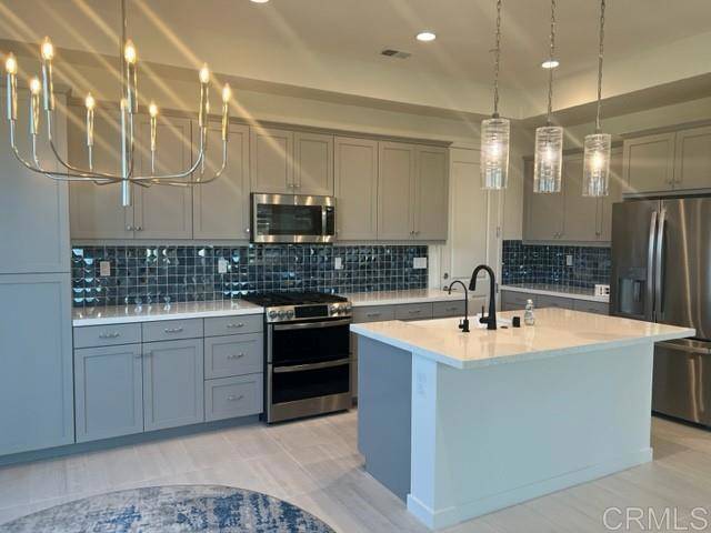 494 Clubhouse DR, San Marcos, CA 92078