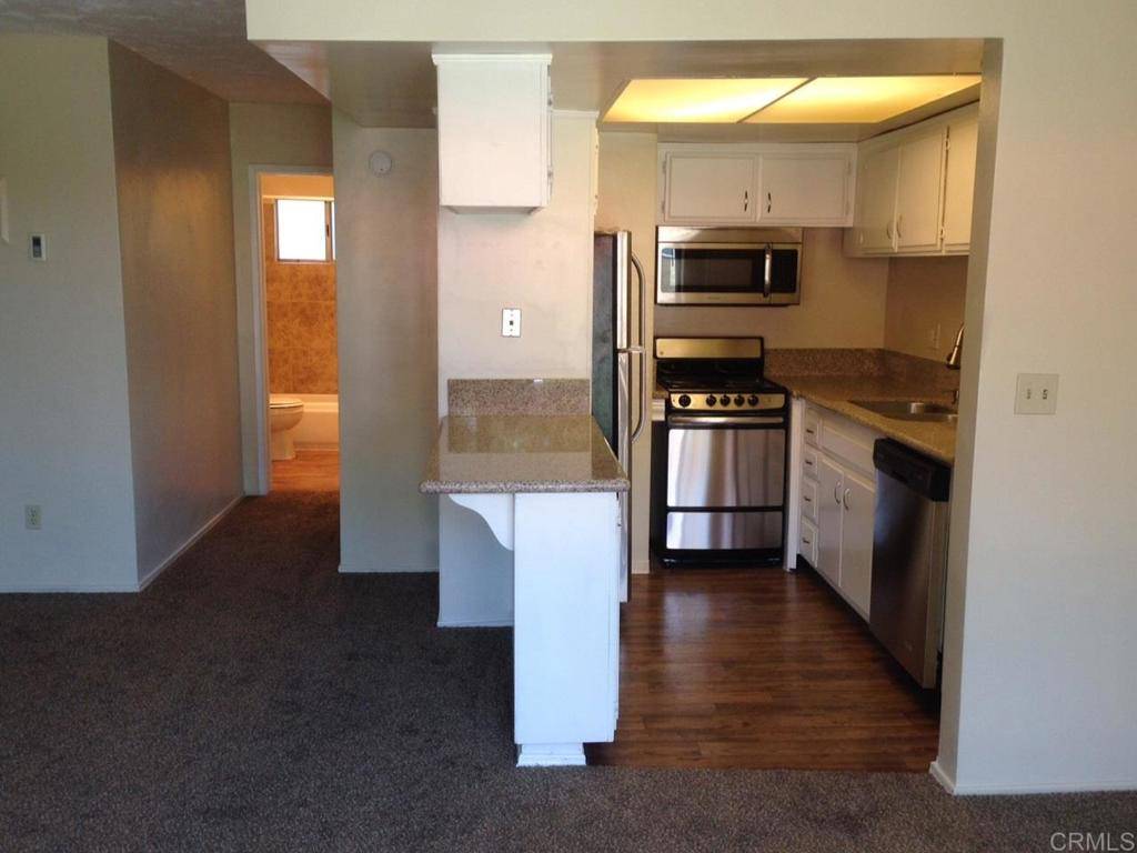 7555 Linda Vista #31, San Diego, CA 92111
