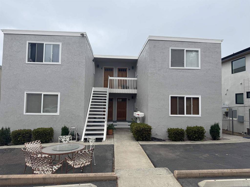 2068 MONTGOMERY AVENUE, Cardiff By The Sea, CA 92007