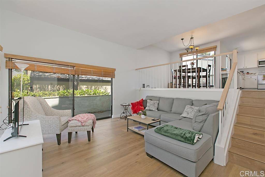 La Jolla, CA 92037,3272 Via Alicante