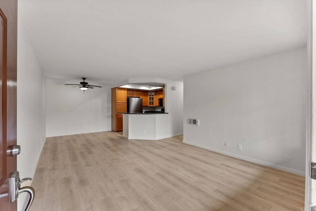 San Diego, CA 92130,12590 Carmel Creek RD #1