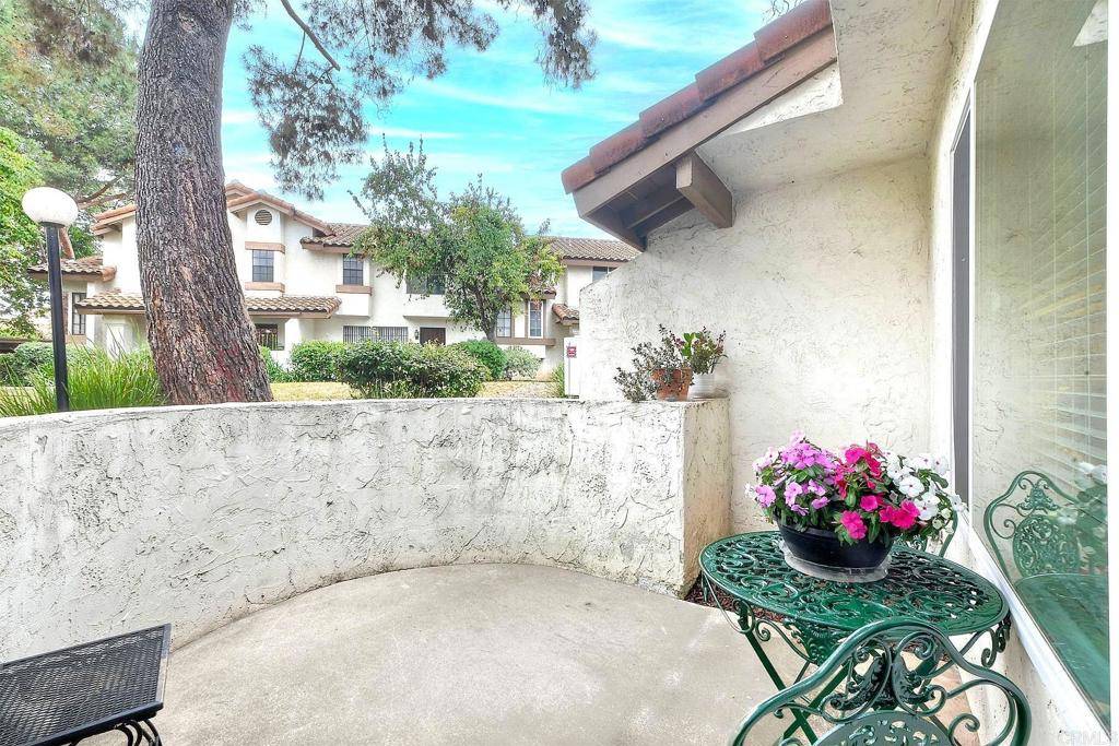 Escondido, CA 92025,1651 S Juniper ST #106