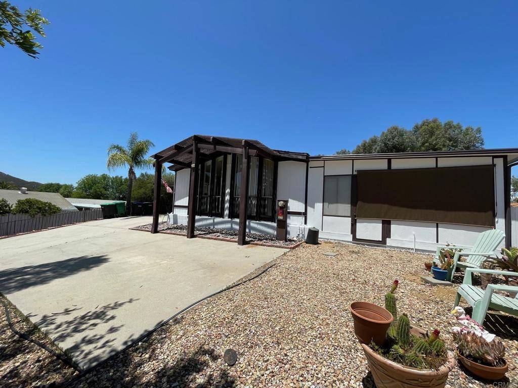 Wildomar, CA 92595,33889 Windmill RD