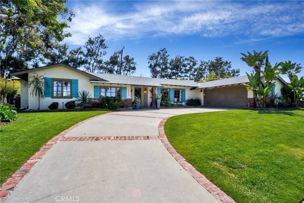 2237 Golden CIR, Newport Beach, CA 92660