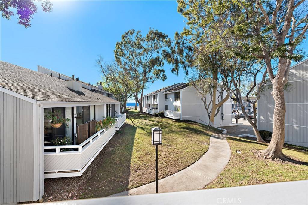 Newport Beach, CA 92663,15 Escapade CT #290