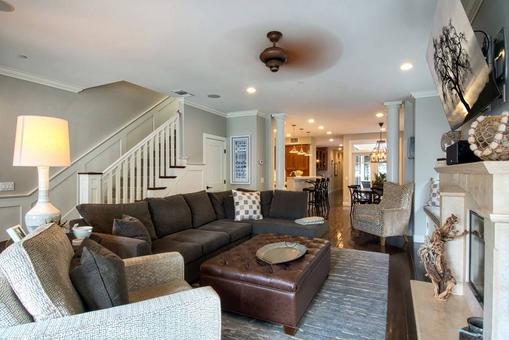 Newport Beach, CA 92663,516 Bolsa AVE