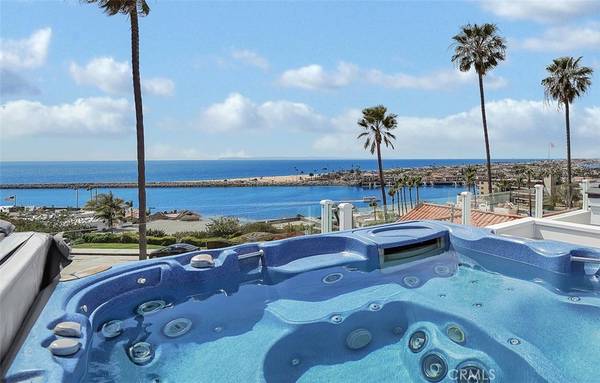 Corona Del Mar, CA 92625,200 Fernleaf AVE