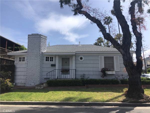 Corona Del Mar, CA 92625,438 Goldenrod AVE