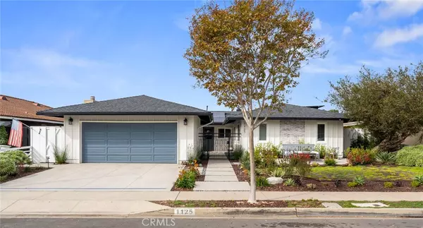 1125 Essex LN, Newport Beach, CA 92660