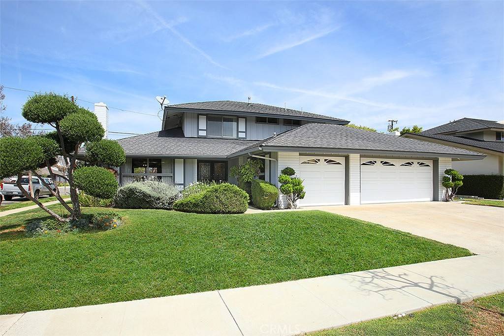 Fountain Valley, CA 92708,8803 Hummingbird AVE