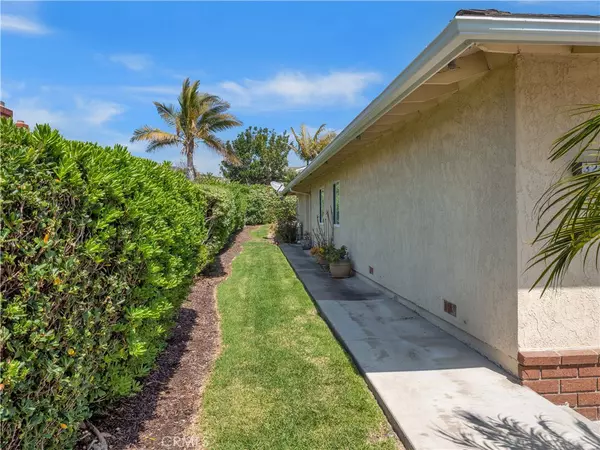 San Clemente, CA 92672,3281 Paseo Gallita