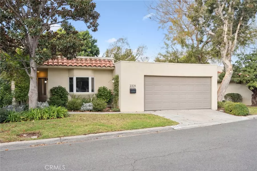 2221 Vista Hogar, Newport Beach, CA 92660