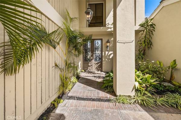 Newport Beach, CA 92660,2 Rue Valbonne