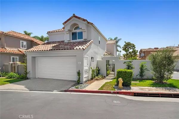 67 Shearwater PL,  Newport Beach,  CA 92660