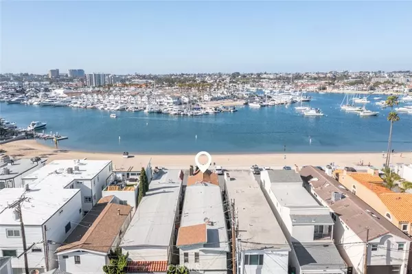 Newport Beach, CA 92663,1809 W Bay AVE