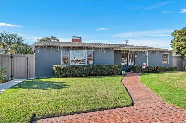 Costa Mesa, CA 92627,333 Walnut