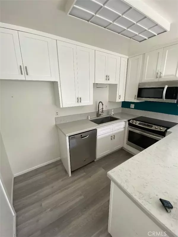 Costa Mesa, CA 92627,1845 Anaheim AVE #12D