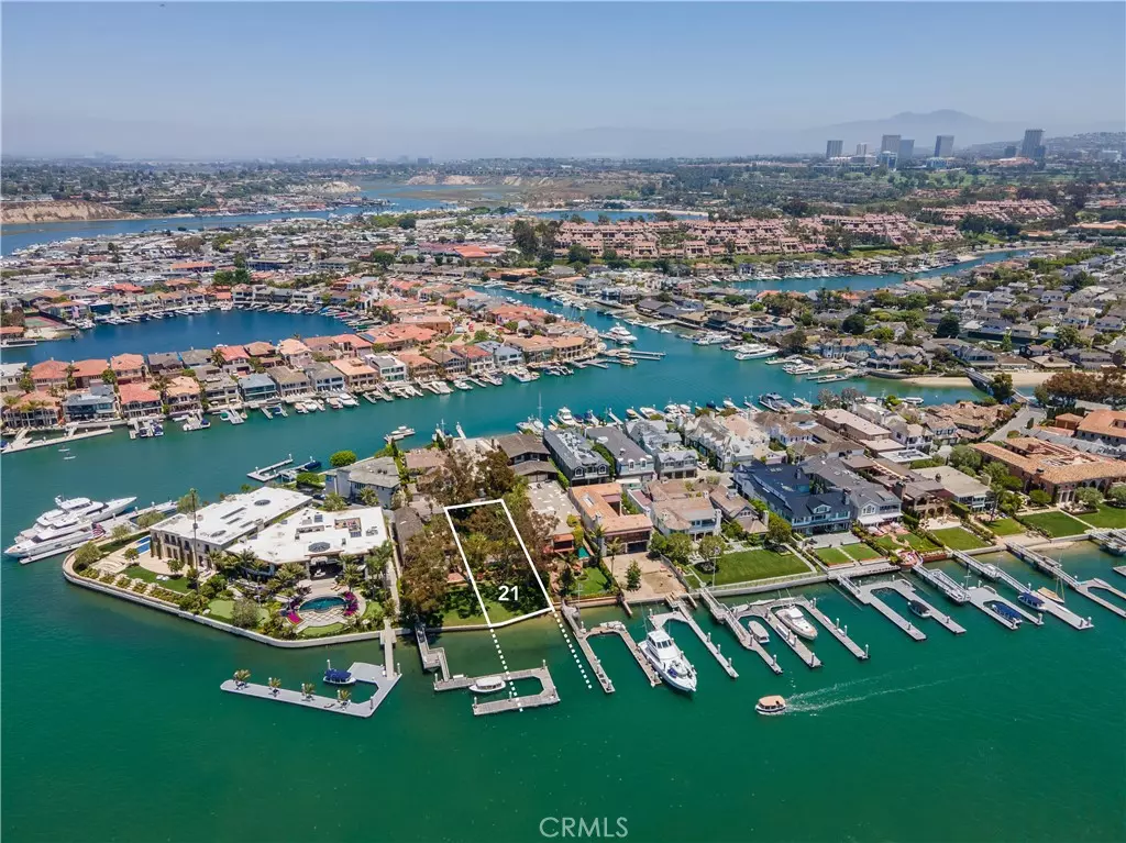 Newport Beach, CA 92660,21 Harbor IS