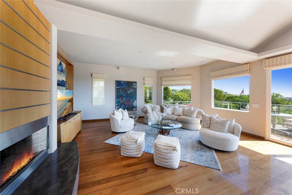 Newport Beach, CA 92660,3 Harbor Ridge DR