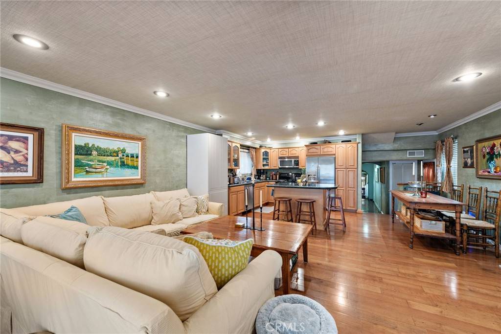 Newport Beach, CA 92663,1623 W Balboa BLVD