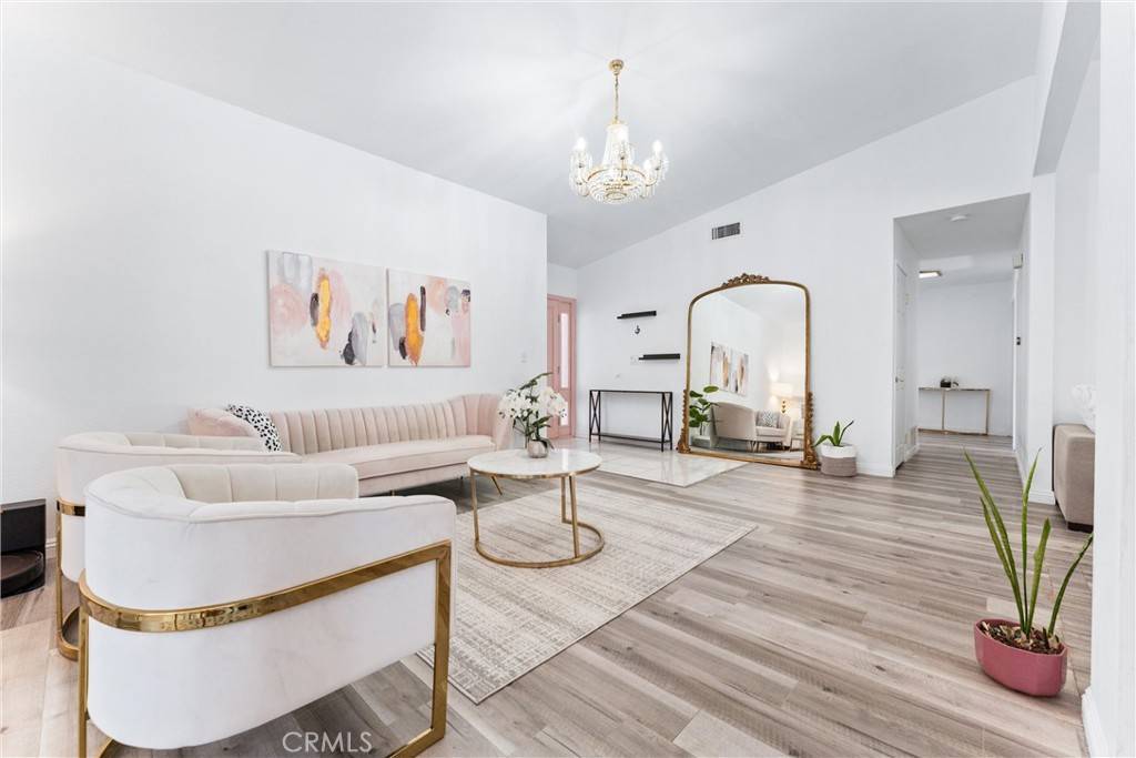 Lake Forest, CA 92630,24162 Fordview