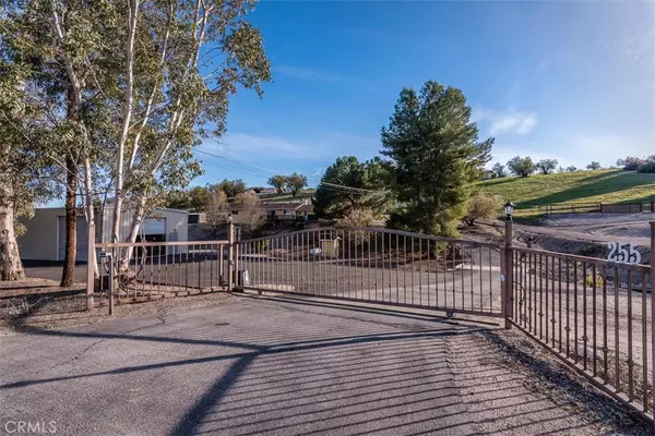 Paso Robles, CA 93446,255 Nacimiento Lake DR