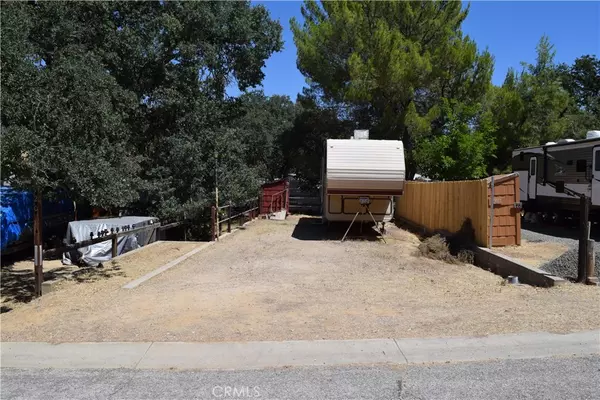 Paso Robles, CA 93446,2123 Yellow Feather LN