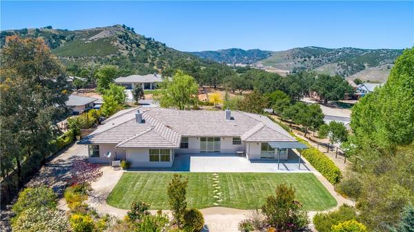 9988 Flyrod DR, Paso Robles, CA 93446