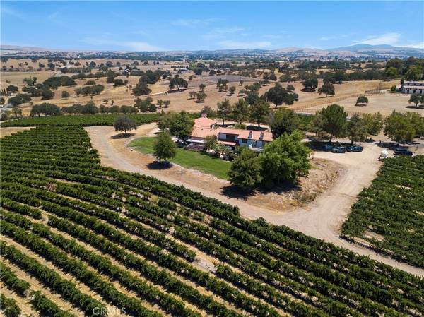 Paso Robles, CA 93446,5675 Iron Gate RD