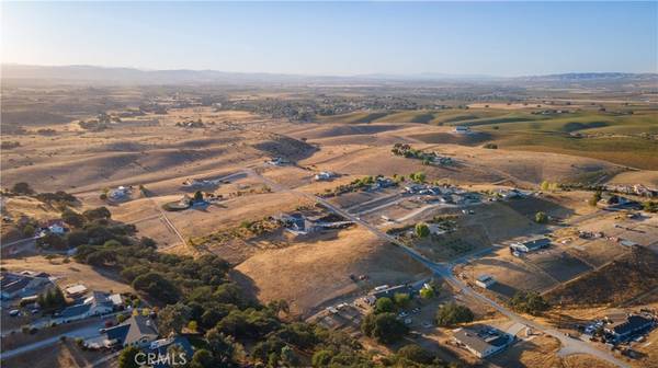 Paso Robles, CA 93446,5894 Black Tail PL