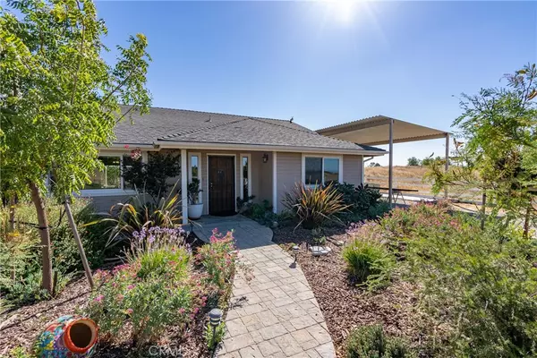 Paso Robles, CA 93446,5180 White Tail PL