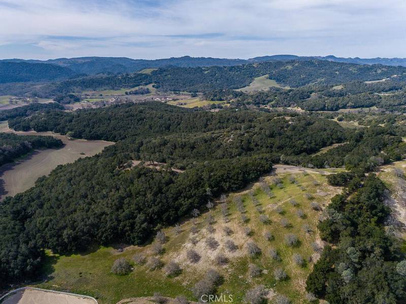 0 Loose Horse LN, Paso Robles, CA 93446