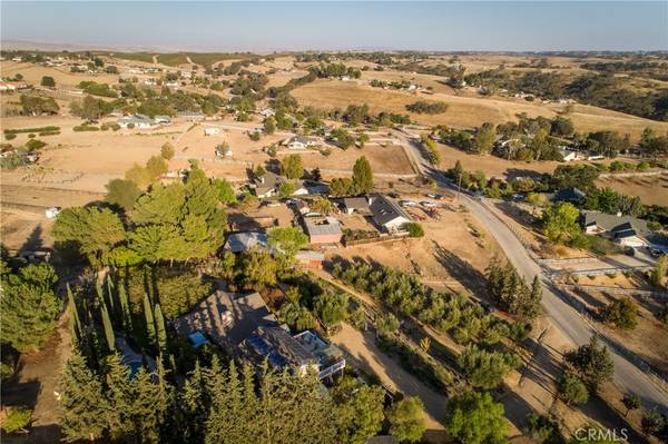 Paso Robles, CA 93446,5669 Silverado PL