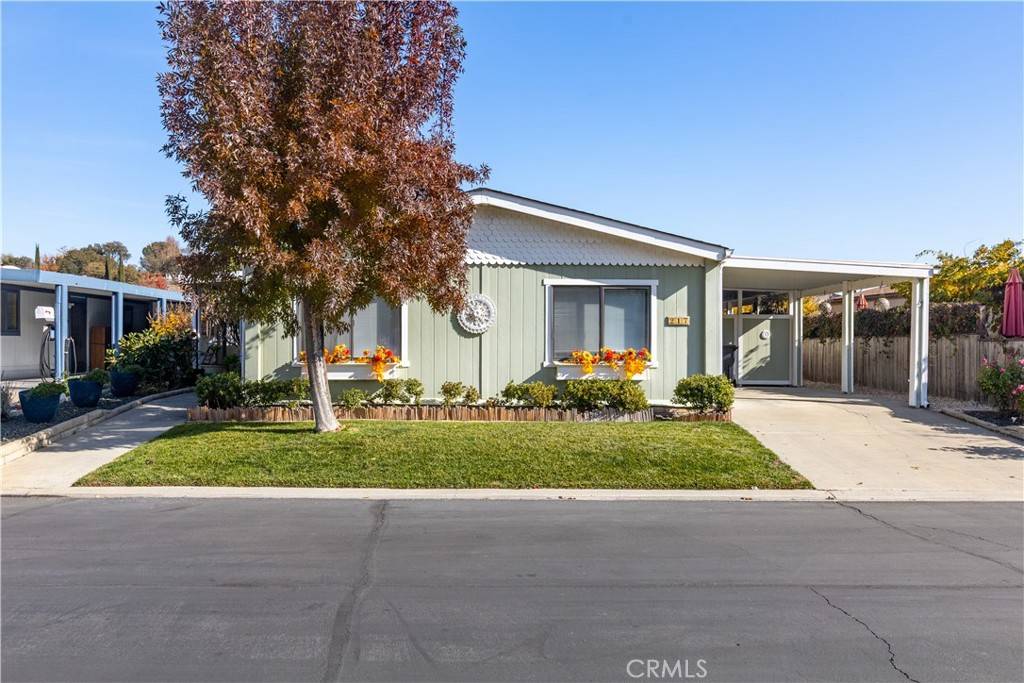 Paso Robles, CA 93446,217 Lark DR