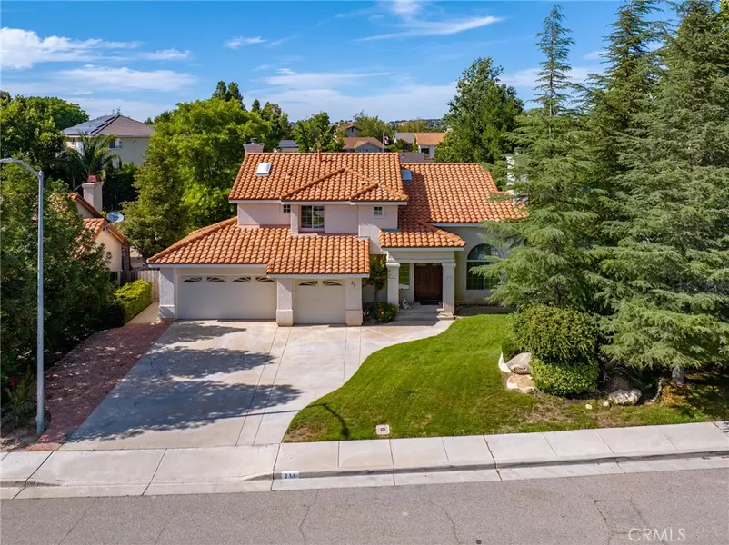 211 Meadowlark RD, Paso Robles, CA 93446