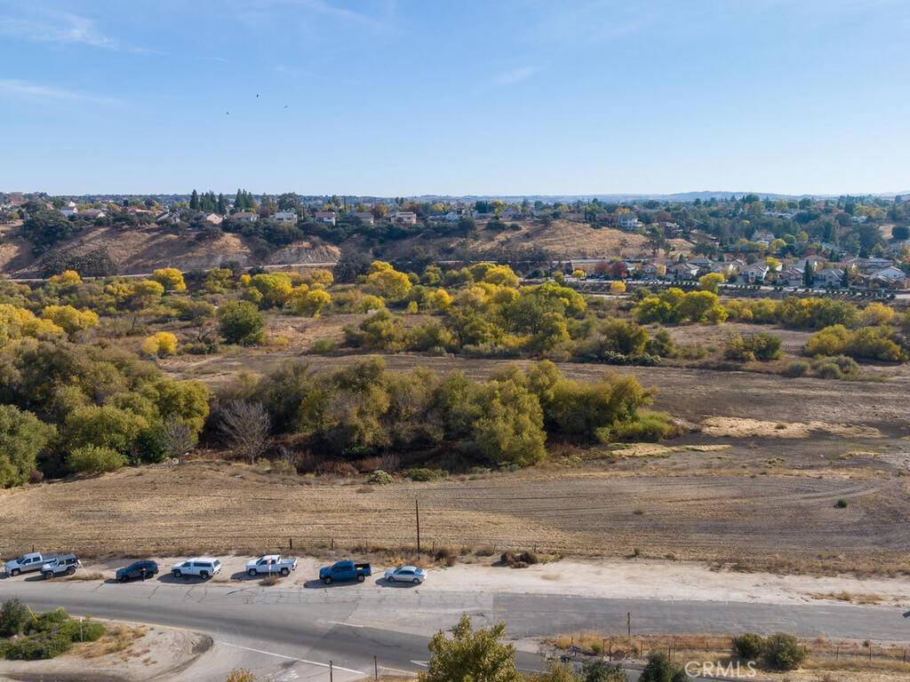 Paso Robles, CA 93446,690 Paso Robles ST